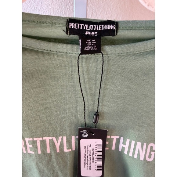 PrettyLittleThing Sage Green Short Sleeve Logo Bodysuit US‎ 12 NEW - Picture 5 of 9